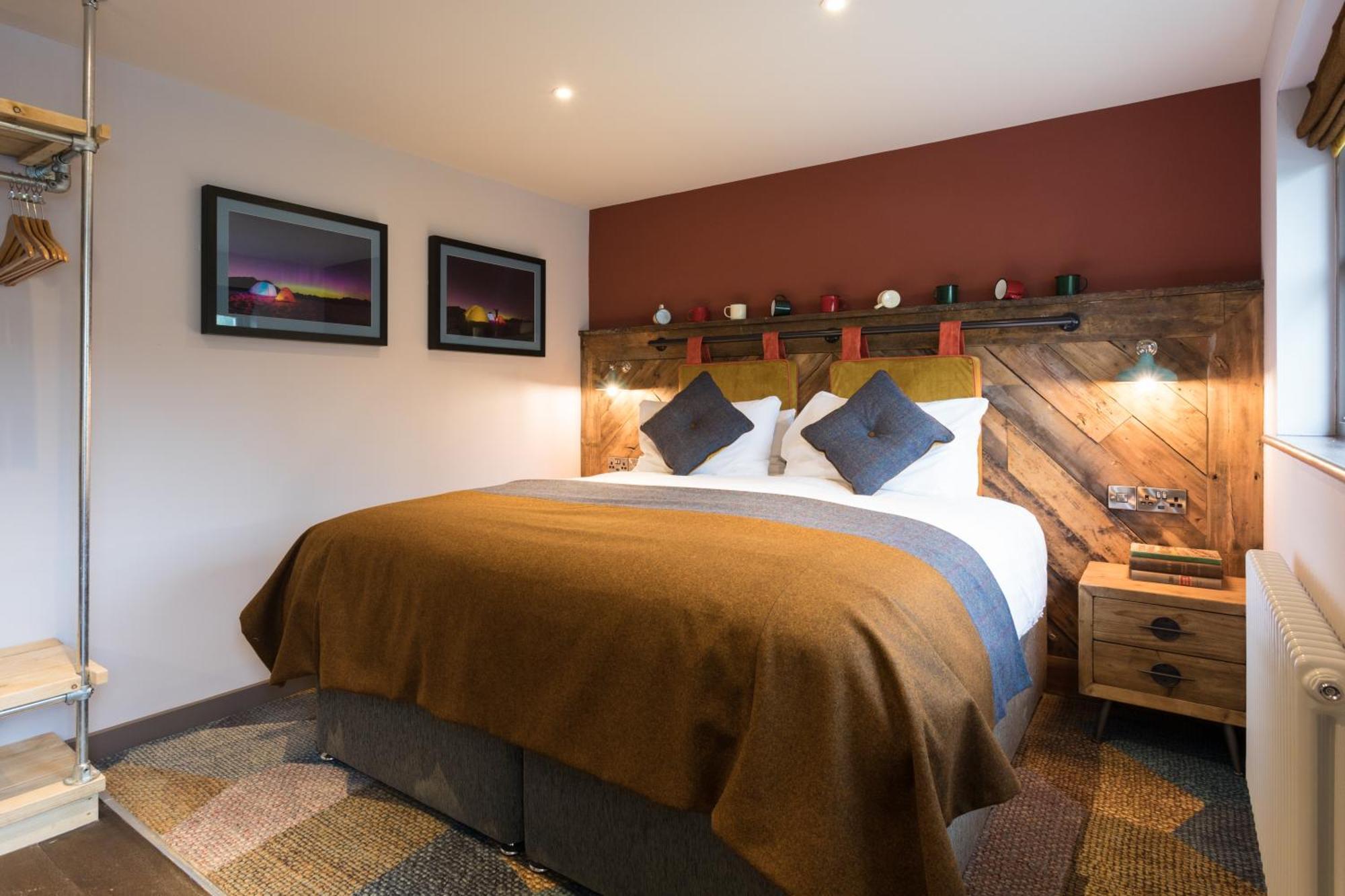 Dartmoor Halfway Inn Ньютон Эбэт Экстерьер фото