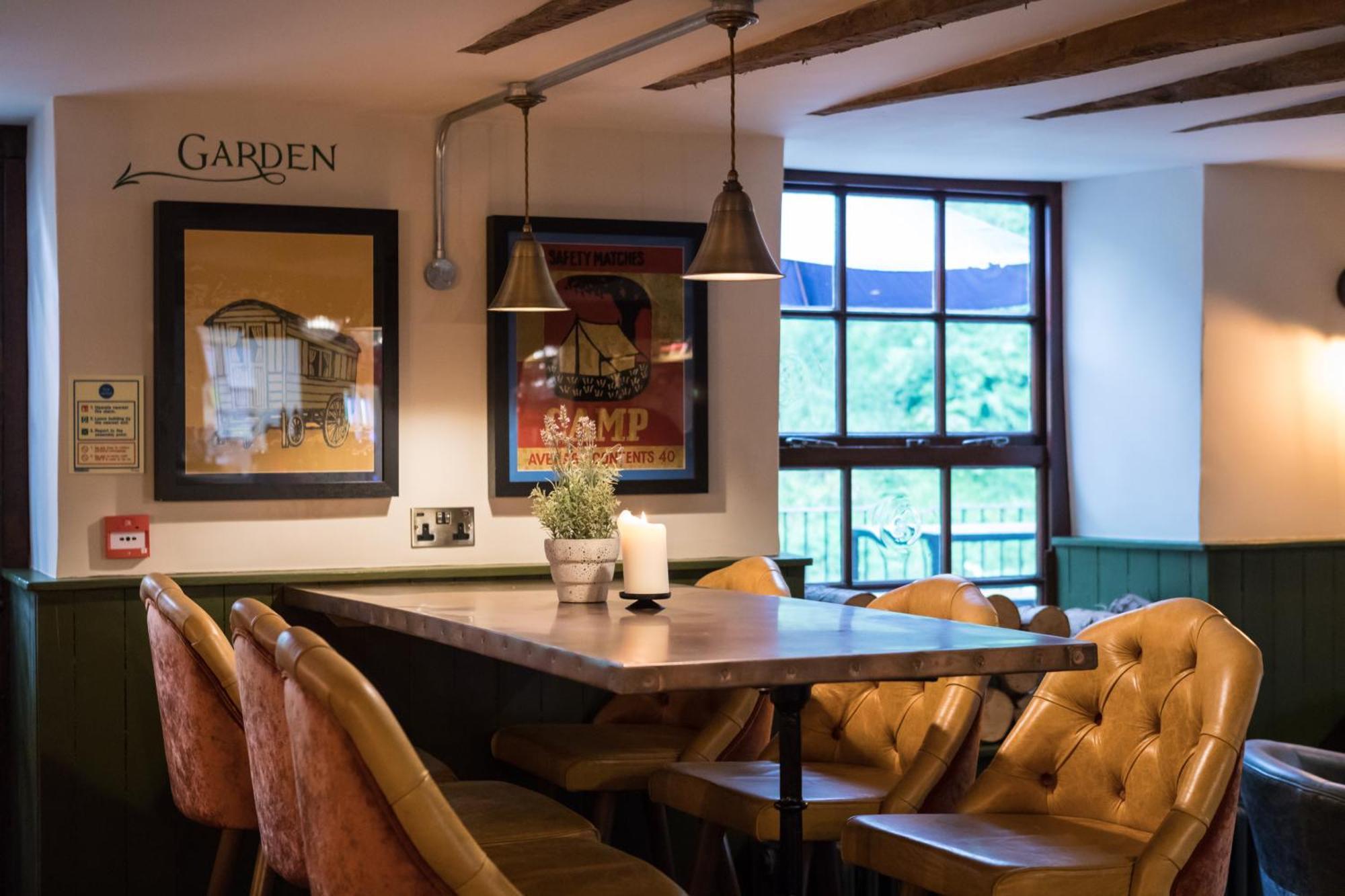 Dartmoor Halfway Inn Ньютон Эбэт Экстерьер фото